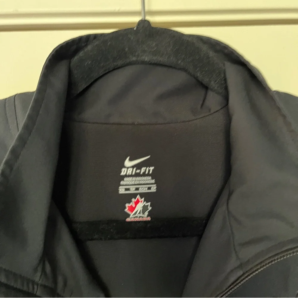 Hockey Canada Jacket - Picture 5 of 5